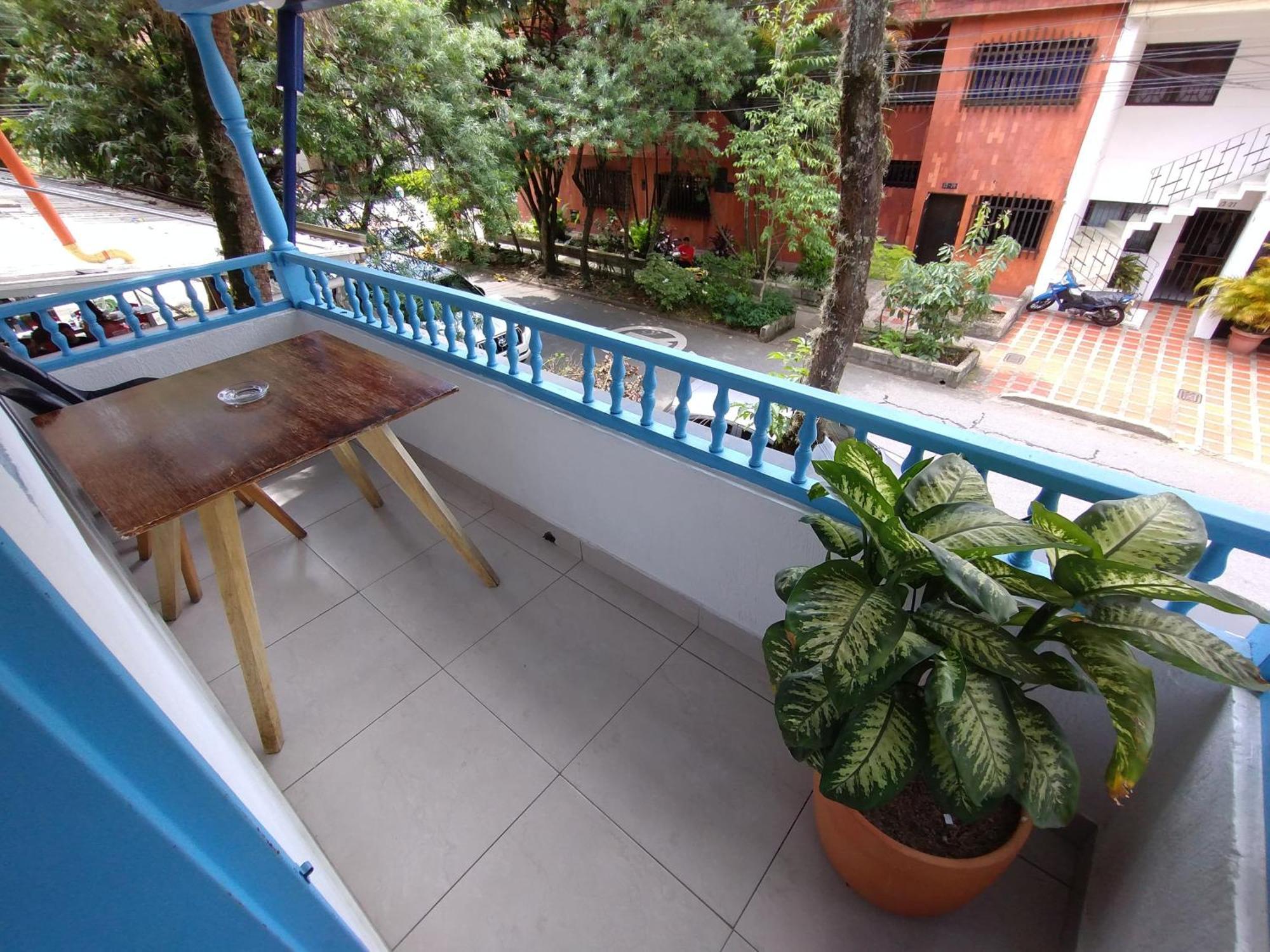 Air Guest House Medellín Exteriör bild
